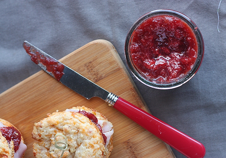 Liven up holiday recipes with a dollop of spicy jalapeno cranberry chutney. Fresh fruits, jalapenos and cranberries are both zesty and tangy.