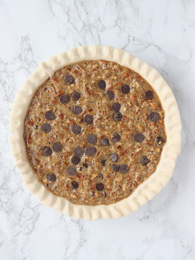 Chocolate Chip Pecan Pie - The Cooking Bride