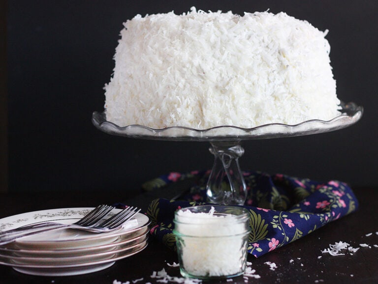 Easy Coconut Cake with Raspberry Filling